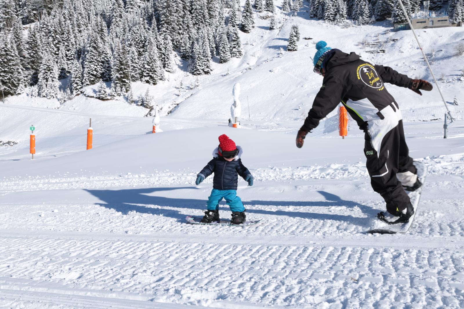 cours-enfants-snowboard-1